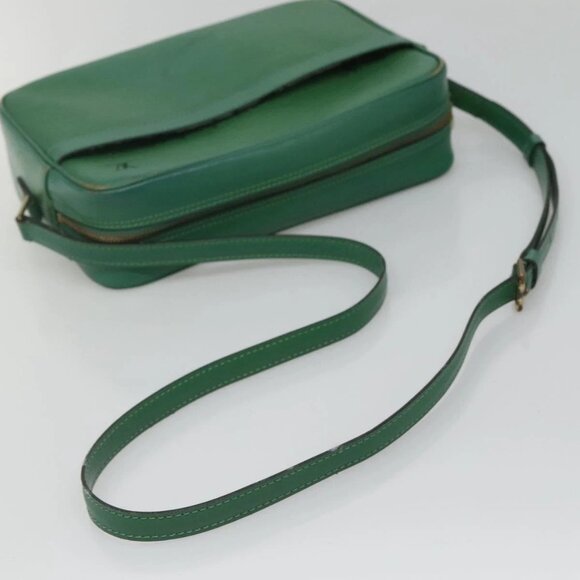 LOUIS VUITTON Epi Trocadero 27 Shoulder Bag Green LV Auth - Picture 8 of 16